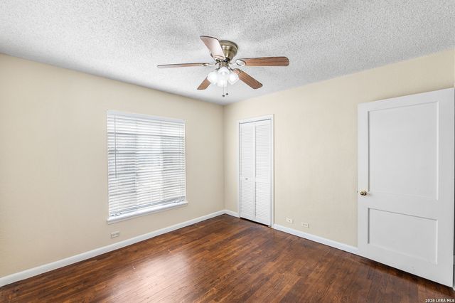 119 Ewing, San Antonio, TX 78201