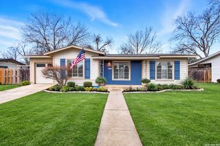 119 Ewing, San Antonio, TX 78201