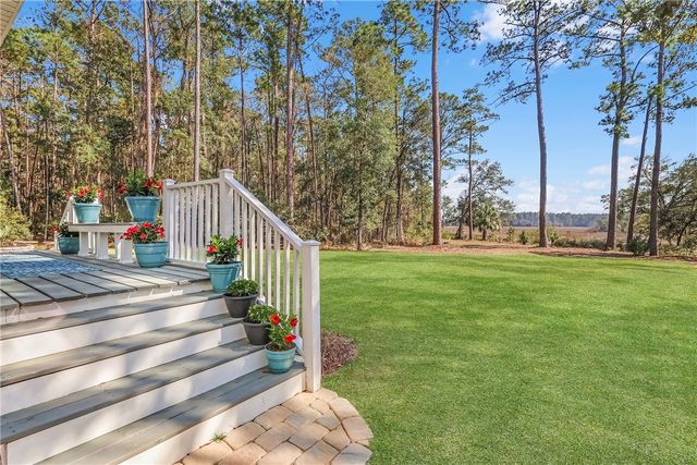 1062 Refuge Court NE, Townsend, GA 31331