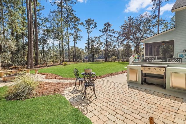 1062 Refuge Court NE, Townsend, GA 31331