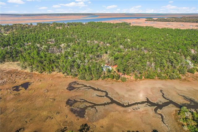 1062 Refuge Court NE, Townsend, GA 31331