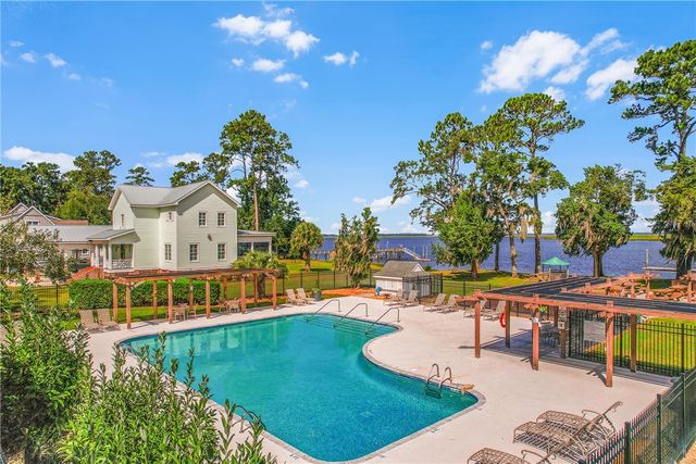 1062 Refuge Court NE, Townsend, GA 31331