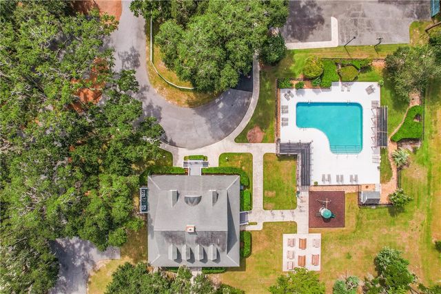 1062 Refuge Court NE, Townsend, GA 31331