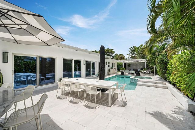 3481 NE 18th Avenue, Oakland Park, FL 33306