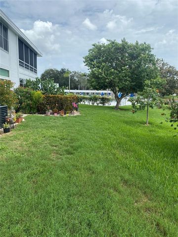 8350 112TH STREET 104, Seminole, FL 33772