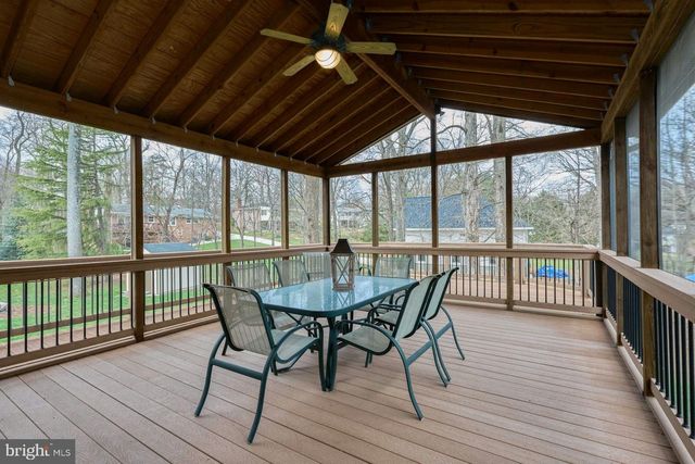 6586 BRADDOCK RD, Alexandria, VA 22312