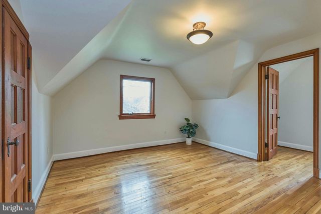 6586 BRADDOCK RD, Alexandria, VA 22312