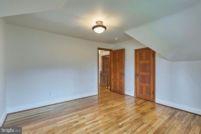 6586 BRADDOCK RD, Alexandria, VA 22312