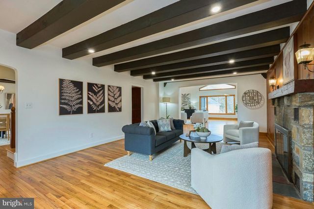 6586 BRADDOCK RD, Alexandria, VA 22312