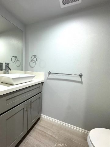 15616 Amar Road L, La Puente, CA 91744