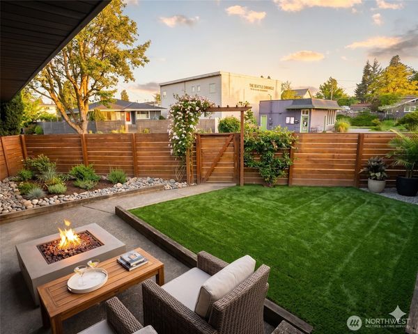 5319 Wilson Avenue S, Seattle, WA 98118