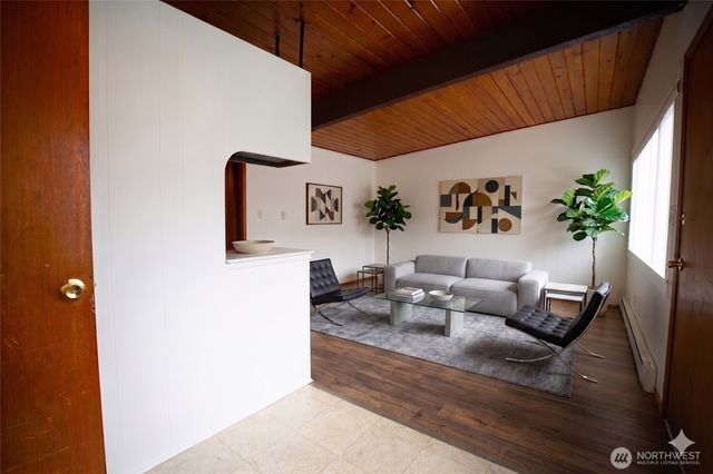 5319 Wilson Avenue S, Seattle, WA 98118