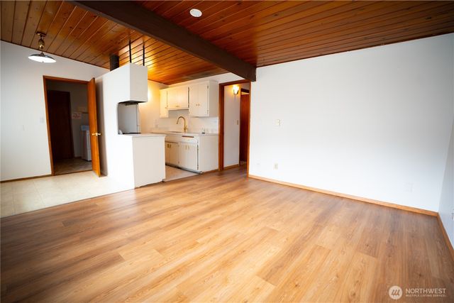 5319 Wilson Avenue S, Seattle, WA 98118