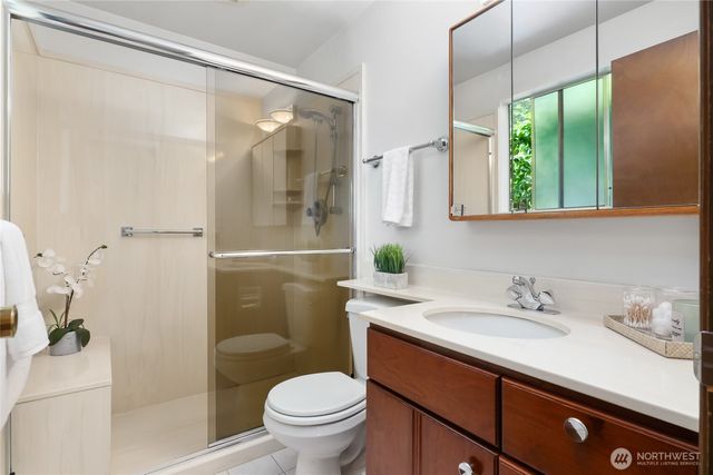 14860 NE 13th Street, Bellevue, WA 98007