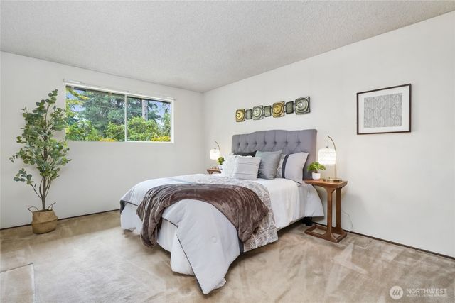 14860 NE 13th Street, Bellevue, WA 98007