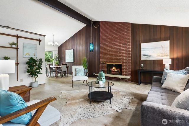 14860 NE 13th Street, Bellevue, WA 98007