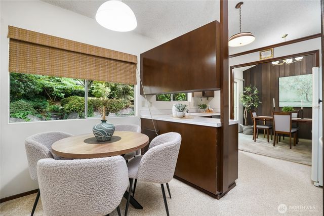 14860 NE 13th Street, Bellevue, WA 98007