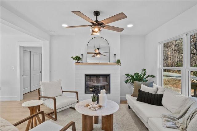 2304 Old Spartanburg Highway, Woodruff, SC 29388