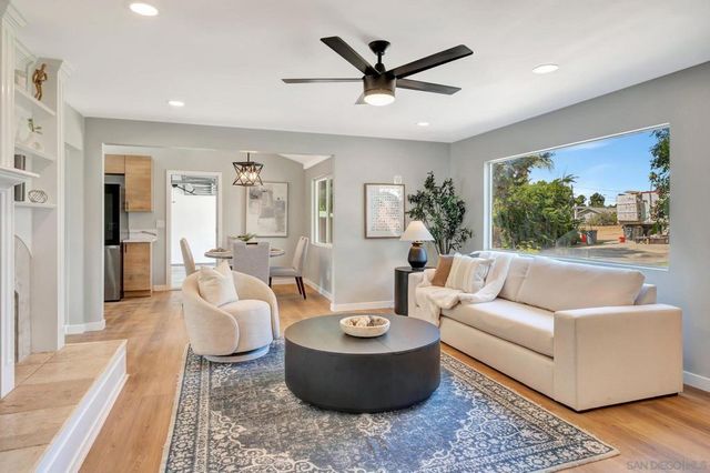 1349 Bonair rd, Vista, CA 92084