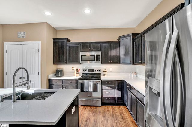 116 Faye Circle, Easley, SC 29640