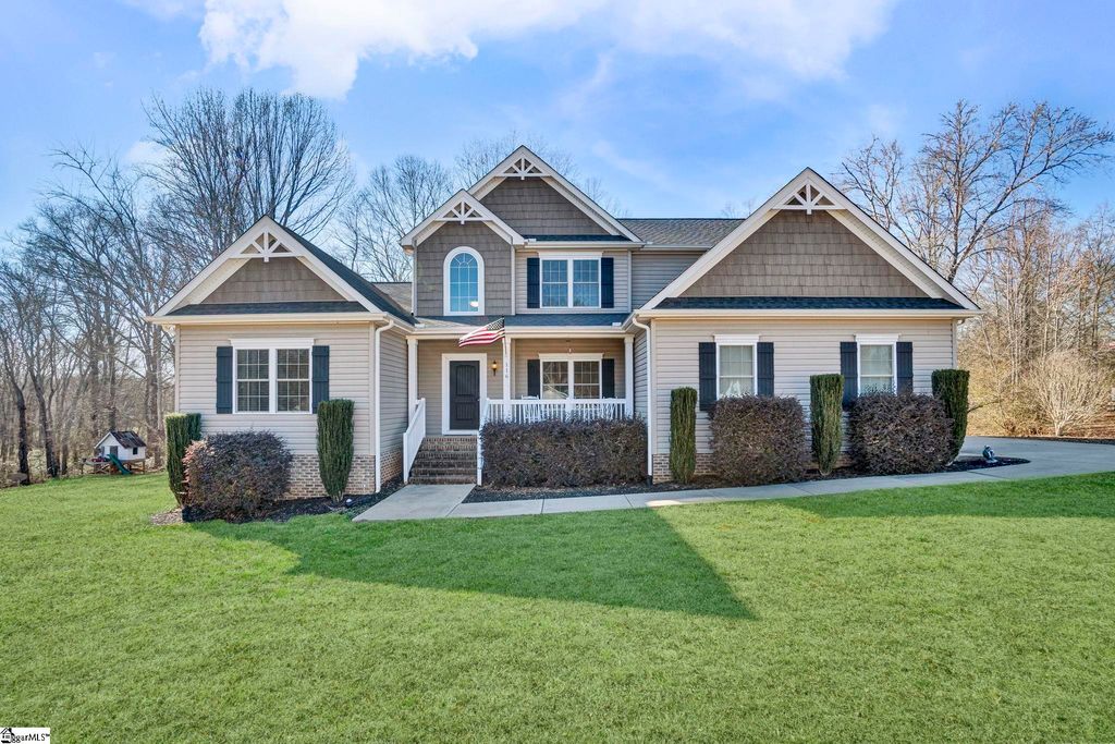 116 Faye Circle, Easley, SC 29640