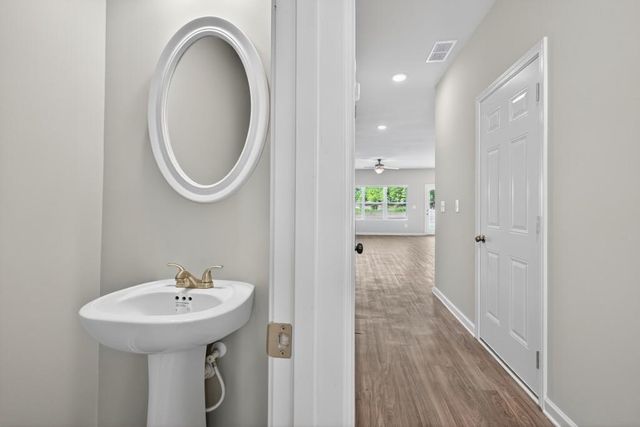 2817 Lillian Lane, Douglasville, GA 30135