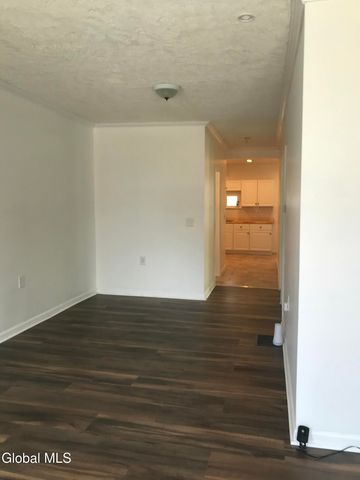 298-300 9th Street, Troy, NY 12180