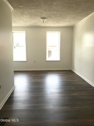 298-300 9th Street, Troy, NY 12180