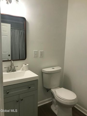 298-300 9th Street, Troy, NY 12180