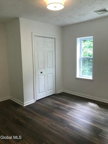 298-300 9th Street, Troy, NY 12180