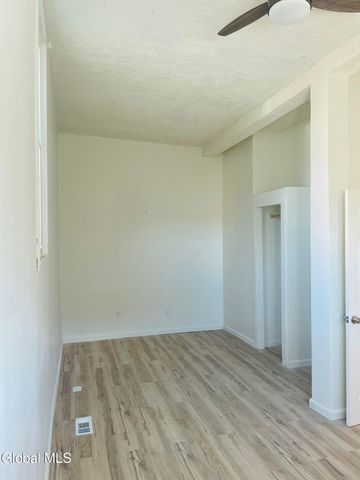 298-300 9th Street, Troy, NY 12180