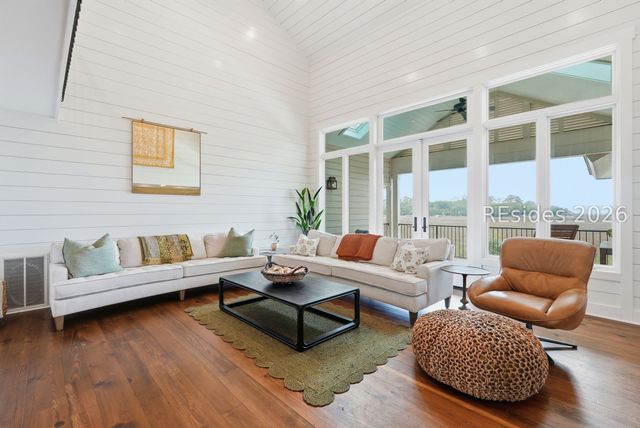 20 Oyster Landing Rd, Hilton Head Island, SC 29928