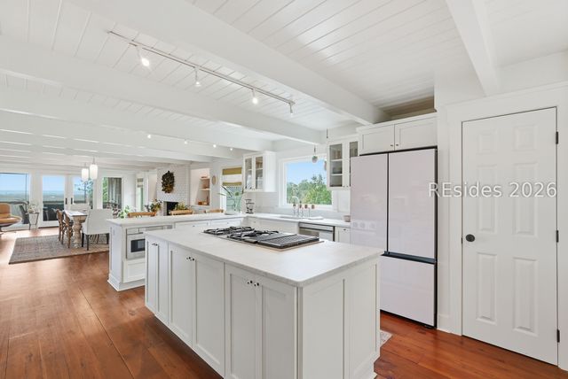 20 Oyster Landing Rd, Hilton Head Island, SC 29928