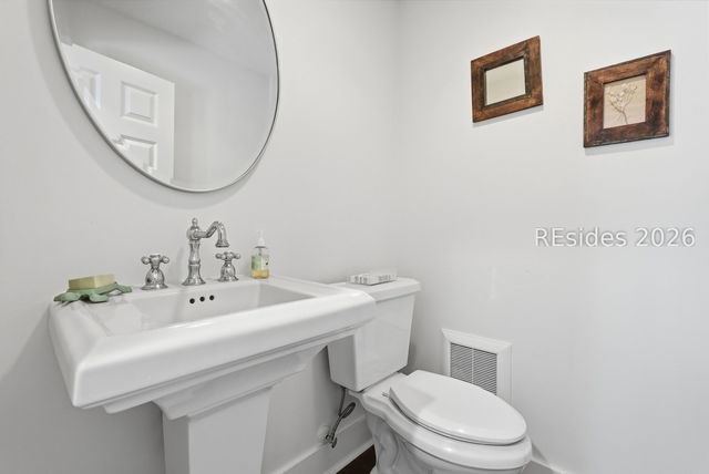 20 Oyster Landing Rd, Hilton Head Island, SC 29928