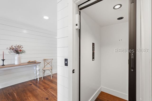 20 Oyster Landing Rd, Hilton Head Island, SC 29928