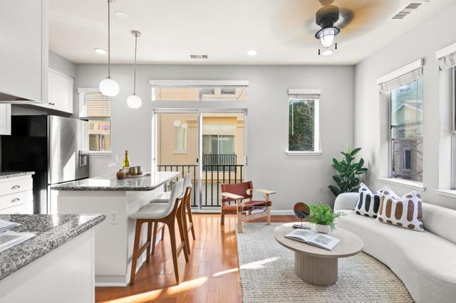 171 Bel Air Court, Mountain View, CA 94043