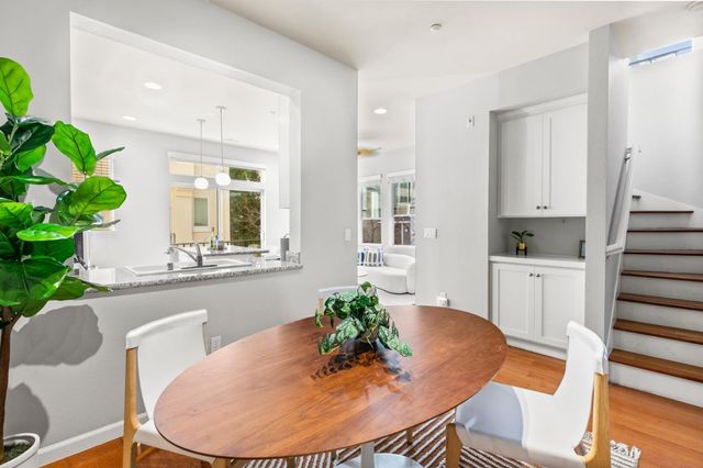 171 Bel Air Court, Mountain View, CA 94043