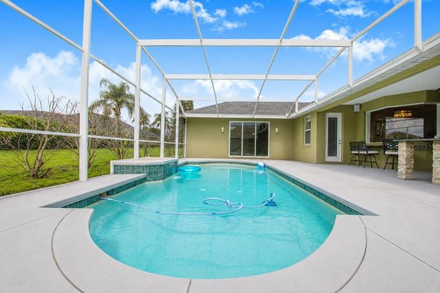 445 TALAMONE DRIVE, Winter Haven, FL 33884