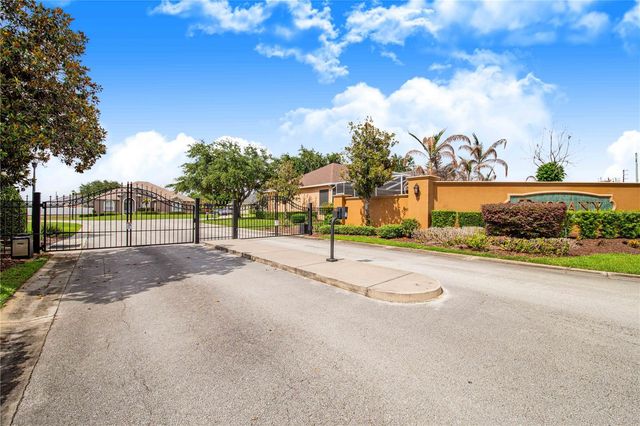 445 TALAMONE DRIVE, Winter Haven, FL 33884