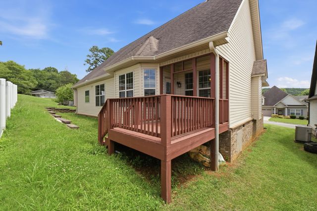 5343 Asher Village Drive, Ooltewah, TN 37363