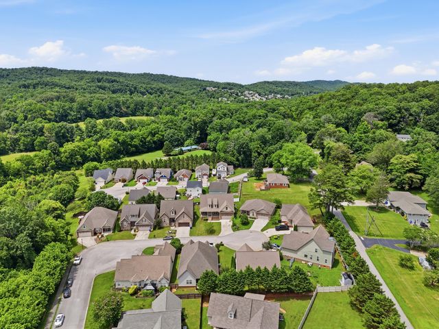 5343 Asher Village Drive, Ooltewah, TN 37363