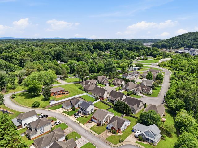 5343 Asher Village Drive, Ooltewah, TN 37363