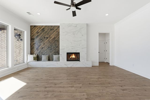 9 Firefly Catch, Greenbrier, AR 72058