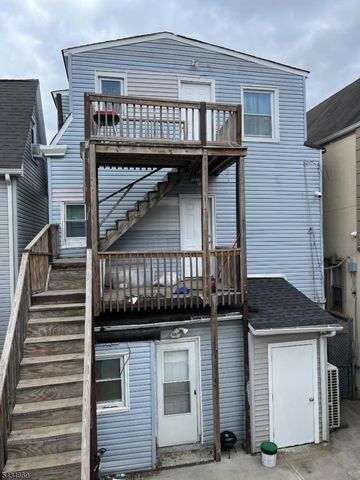 86 Oraton St, Newark City, NJ 07104