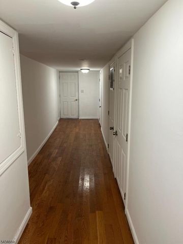 86 Oraton St, Newark City, NJ 07104
