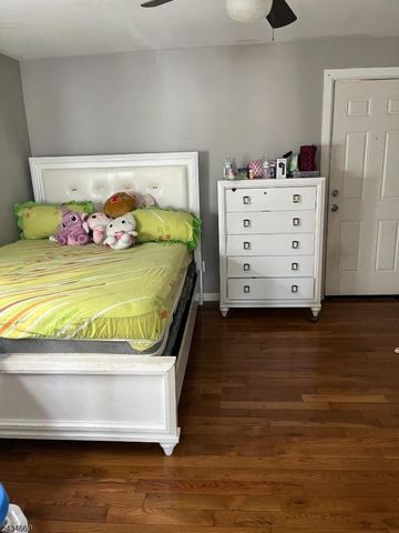 86 Oraton St, Newark City, NJ 07104
