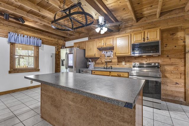 36 Sourwood Drive, Pine Mountain, GA 31822
