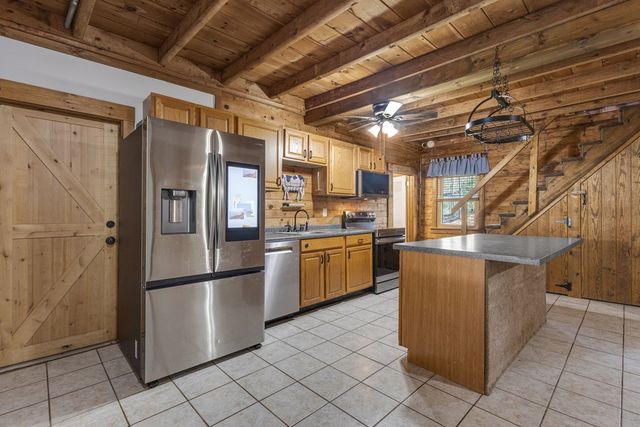 36 Sourwood Drive, Pine Mountain, GA 31822