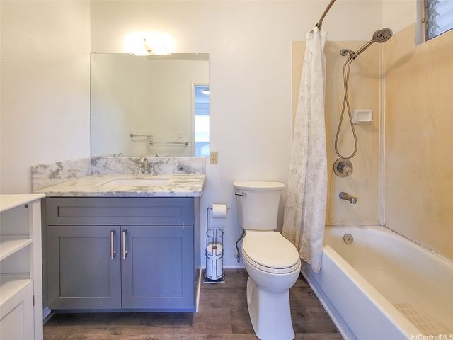 99-051 Kinoole Place, Aiea, HI 96701