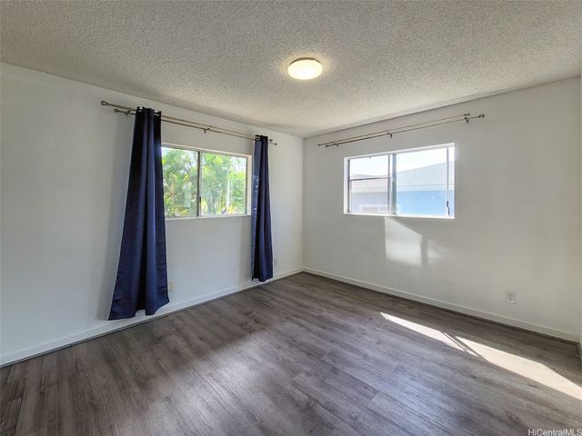 99-051 Kinoole Place, Aiea, HI 96701